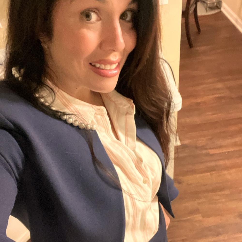 Meet your Posher, Danielle